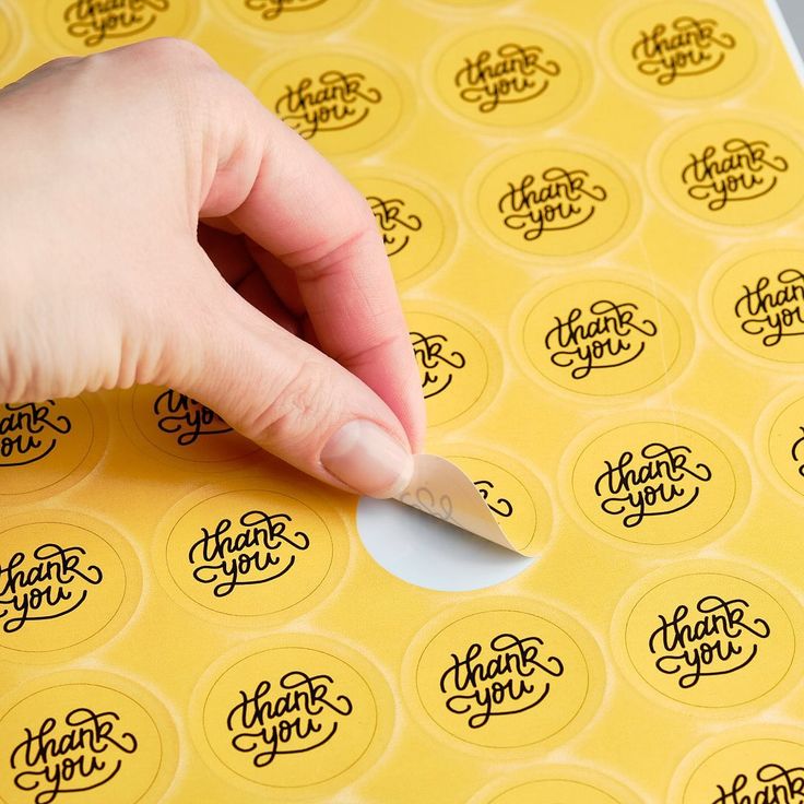 Calcomanías-circulares-impresas-tienda-displays